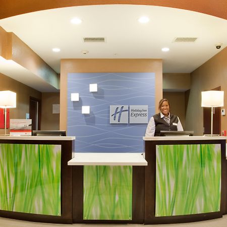 Woodson Terrace Holiday Inn Express & Suites St Louis Airport By Ihg מראה חיצוני תמונה
